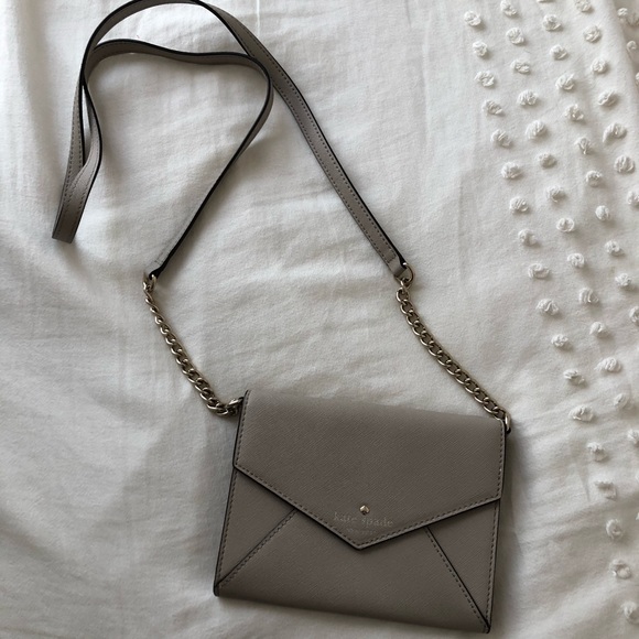kate spade Handbags - Kate Spade Envelope Clutch With Strap | Tan